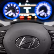 Hyundai временно остановила продажи Palisade из-за проблем с электрическими сиденьями