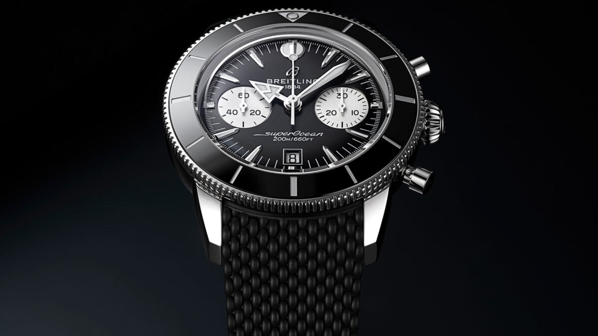 base breitling superocean heritage b01 42 reverse panda.webp