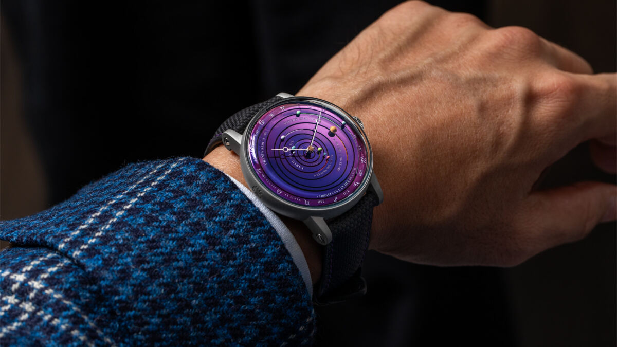 base christiaan van der klaauw x revolution the grand planetarium eccentric si14.webp 2