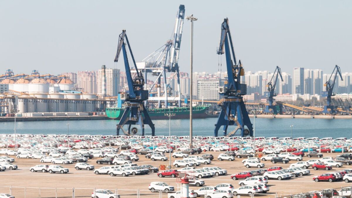 Американские автопроизводители просят Трампа не ослаблять ограничения на китайские электромобили 1 Американские автопроизводители просят Трампа не ослаблять ограничения на китайские электромобили