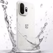 Компактный OnePlus 15T с защитой IP66/IP68/IP69/IP69K, экраном для мокрых пальцев и зарядкой 100 Вт 5 Компактный OnePlus 15T с защитой IP66/IP68/IP69/IP69K, экраном для мокрых пальцев и зарядкой 100 Вт