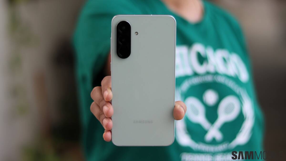 galaxy a56 review design 4