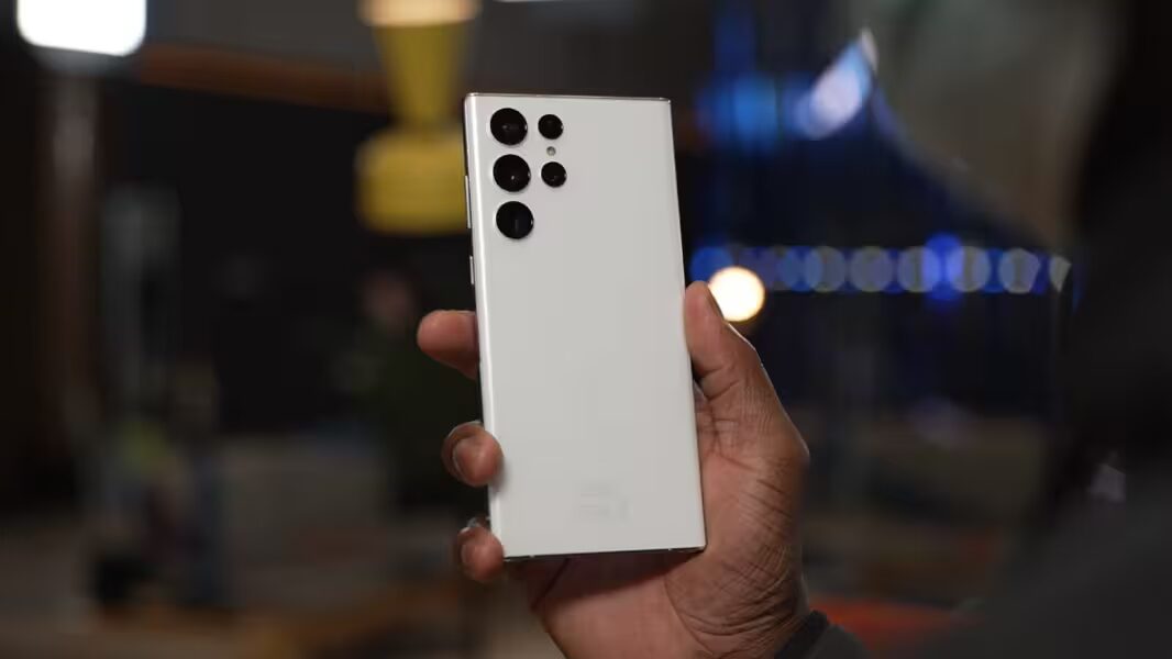 Samsung выплатит компенсации за ограничение производительности Galaxy S22 в играх