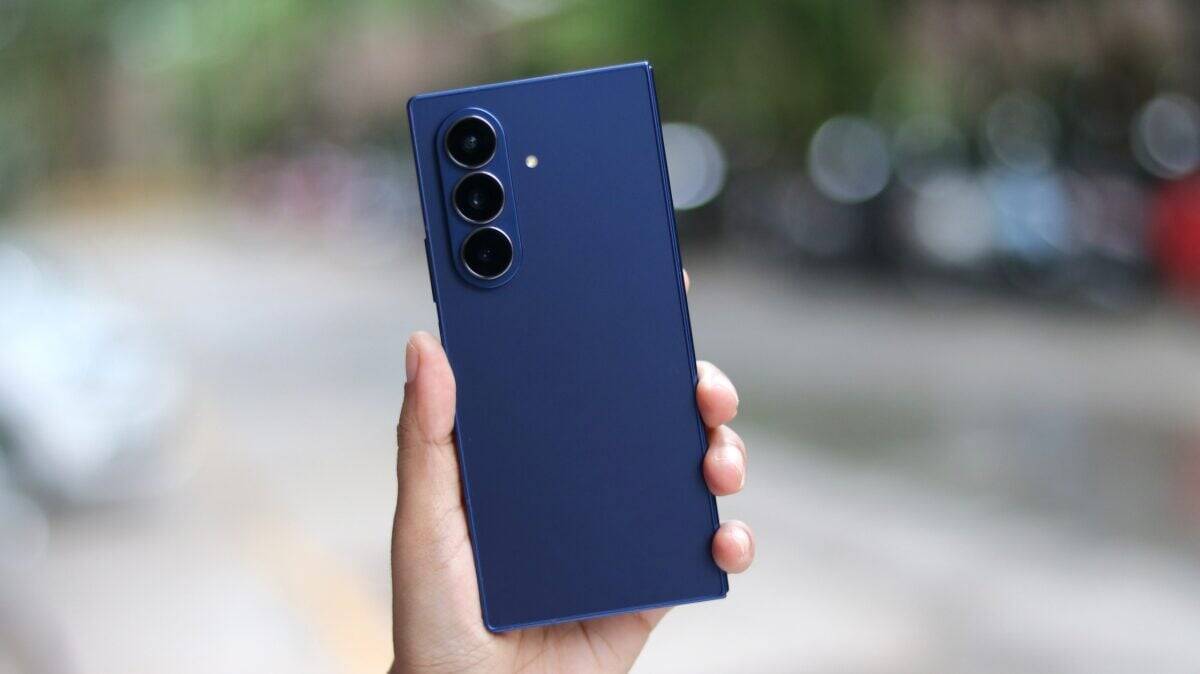 galaxy z fold 7 rear design 1200x674 1