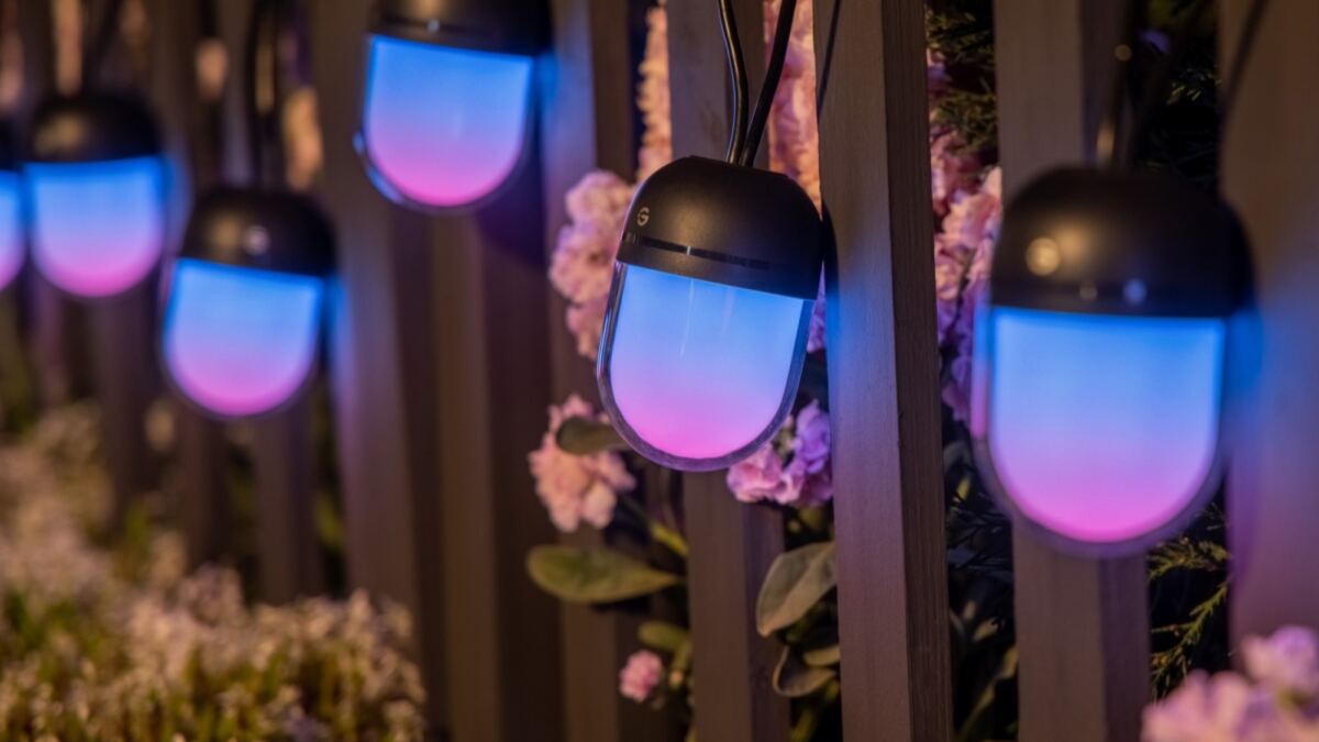 goveeoutdoorchromaticstringlightsrailing