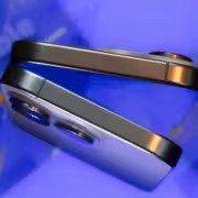 iPhone Fold может выйти в декабре 2026 года — прогноз аналитика