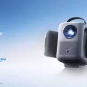 Проектор Anker Nebula P1i с динамиками и объективом