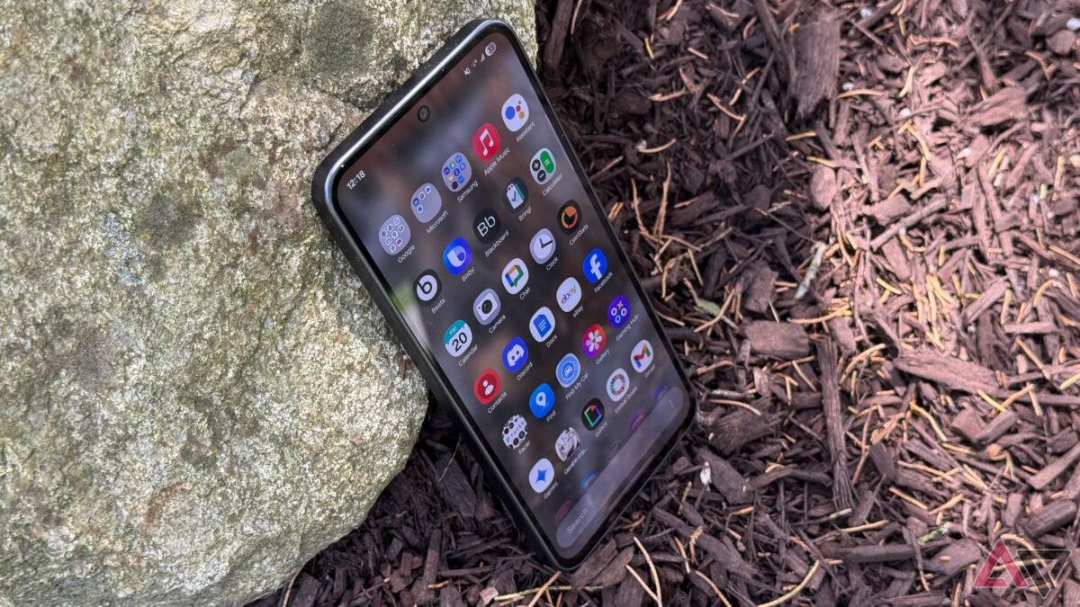 Samsung Galaxy A36 5G упал до $240 — выгодное предложение в бюджетном сегменте