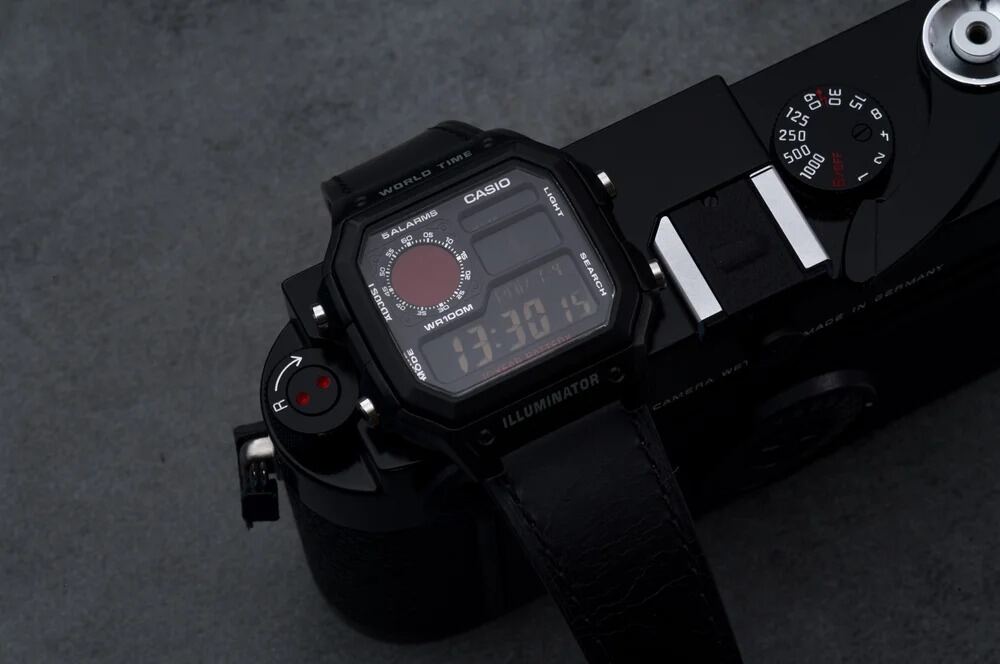 Часы Casio M-Edition с дизайном в стиле Leica вернулись после быстрой распродажи