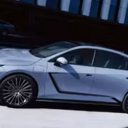 Электрический Lexus ES 2026 стартовал в продаже с запасом хода 307 миль