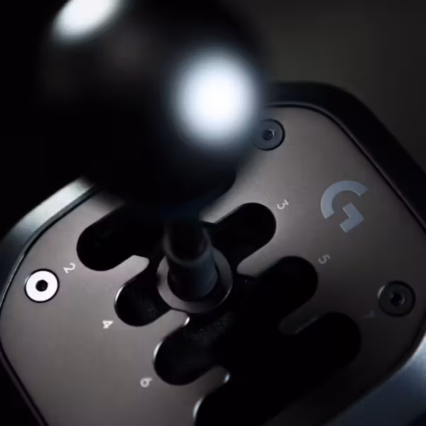 Механическая коробка передач RS H-Shifter Logitech, вид сверху с рычагом переключения