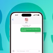 Что отображается на экране iPhone с сообщением из iOS 26.5 beta