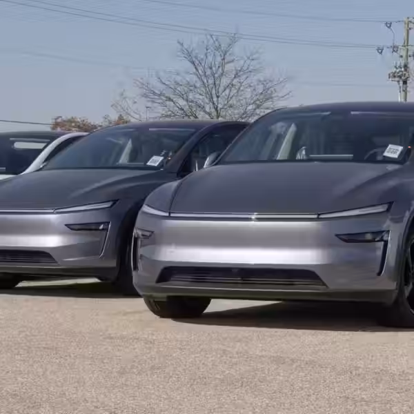 tesla showroom model y scaled 1