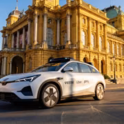 Uber запустит первое в Европе коммерческое роботакси с Pony AI и Verne 2 Uber запустит первое в Европе коммерческое роботакси с Pony AI и Verne