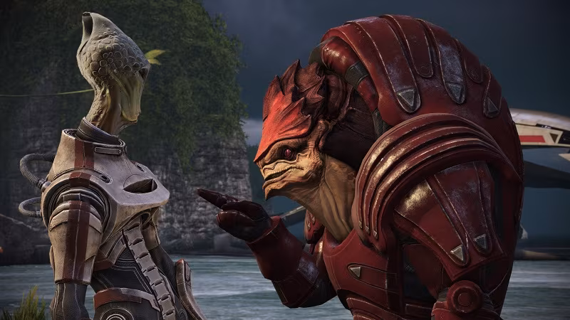Два персонажа из Mass Effect на берегу