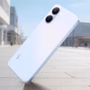 Vivo Y6t белый смартфон с двойной камерой