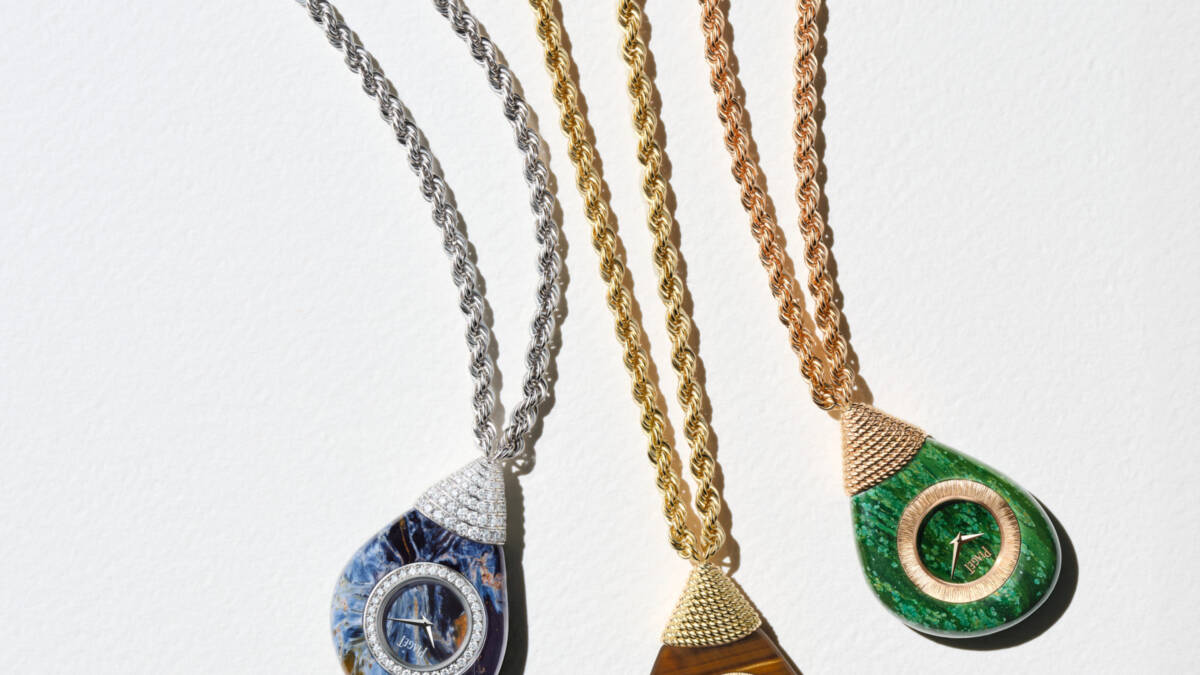 Часы Piaget с камнями и золотым корпусом часы Piaget