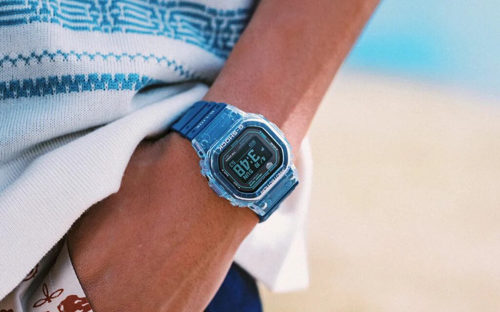 Часы Casio G-LIDE GBX-H5600 с датой и временем