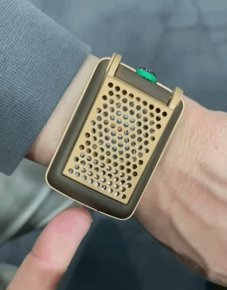 Star Trek Communicator стал часами Hautlence за $165 000