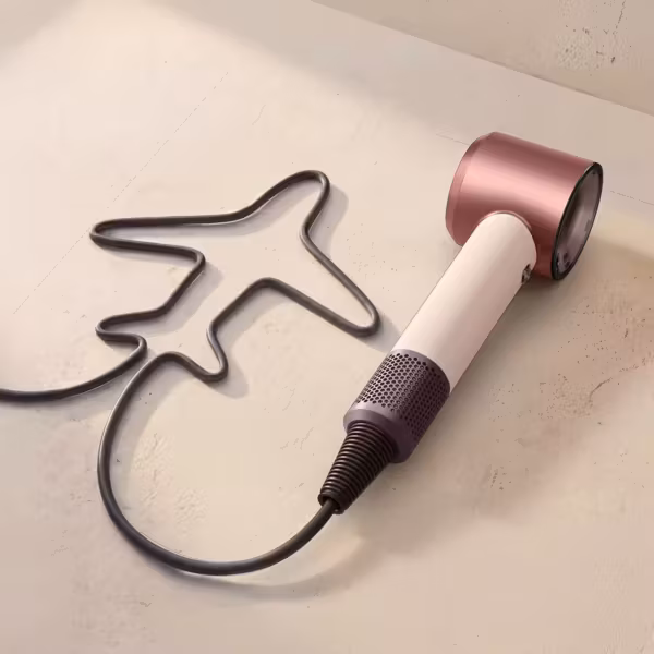 Дорожный фен Dyson Supersonic розового цвета