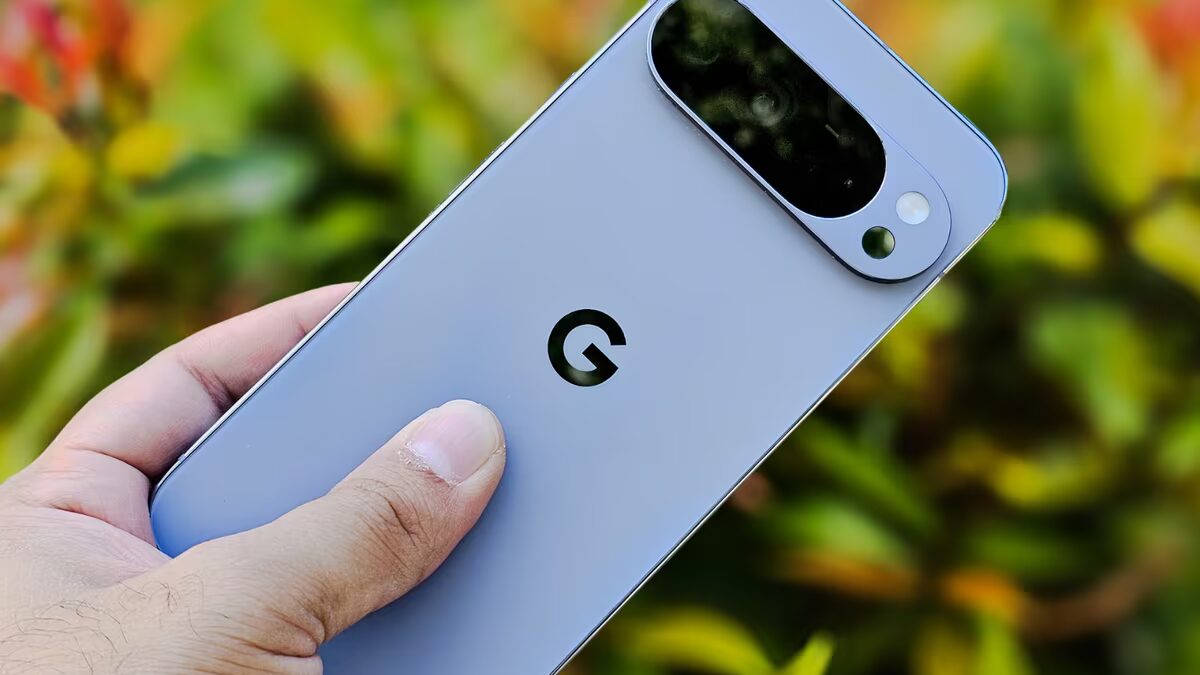Обзор Google Pixel с камерой и логотипом G