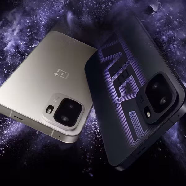 Два смартфона OnePlus Ace 6 Ultra в новом цвете Metal Storm