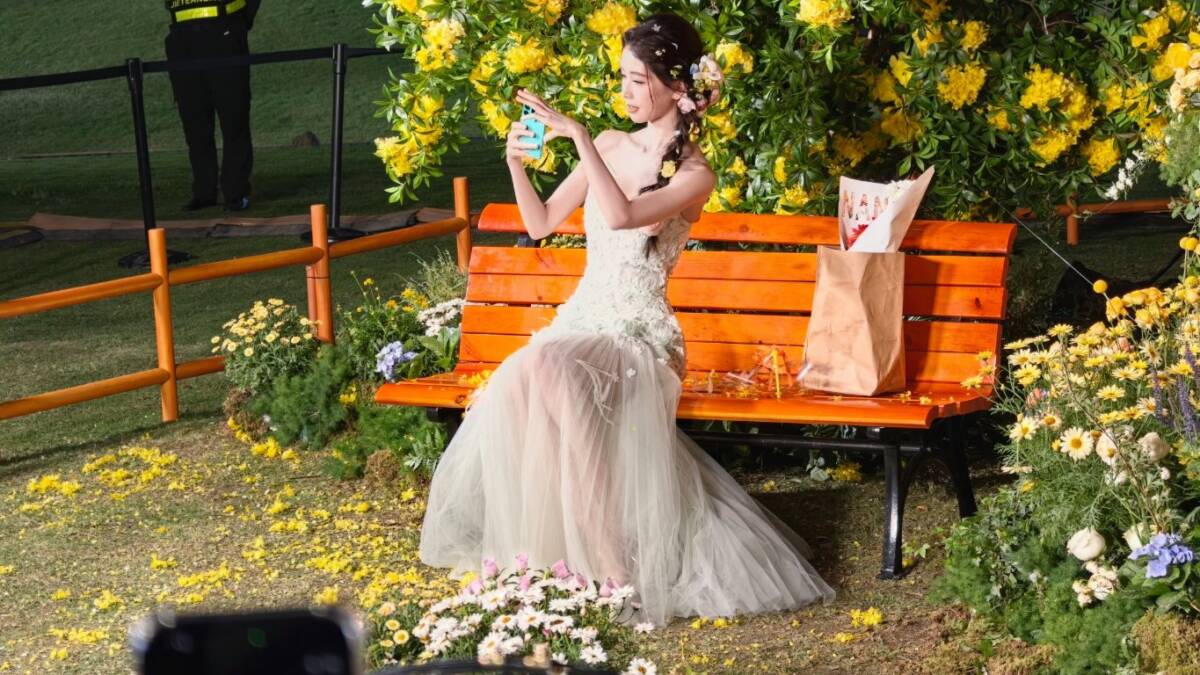 Oppo Find X9 Ultra показал телеобъектив с зумом 30x