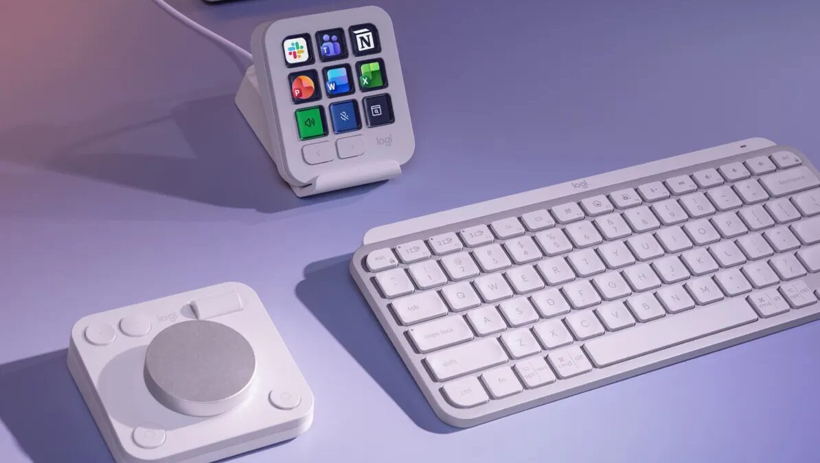 Маленькое устройство Logitech MX Creative Console с цветными и кнопками