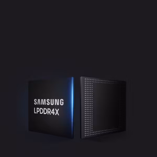 Модуль памяти Samsung LPDDR4X в черном корпусе