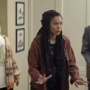 Женщины в комнате из сериала Поколение V