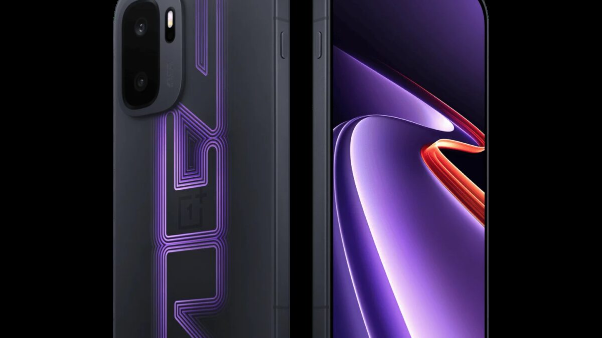 Две смартфона OnePlus Ace 6 Ultra с чёрным корпусом