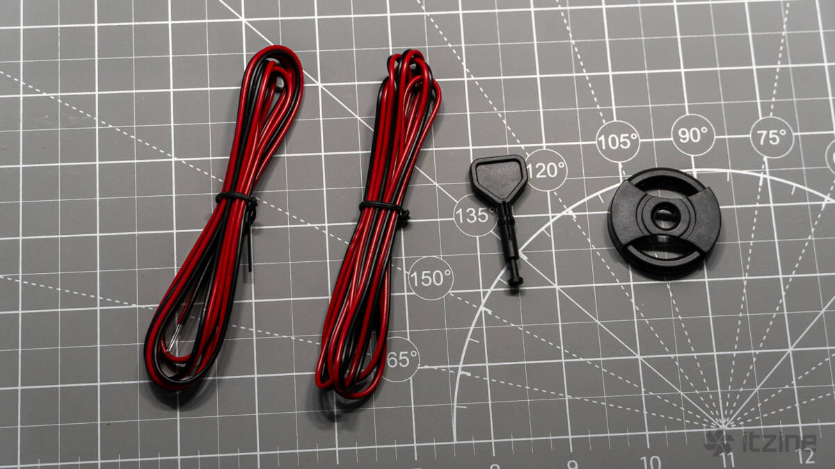 Кабели и крепеж для винилового проигрывателя Reproductor RP-LPX500SPBK