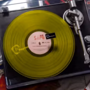 Обзор Reproductor RP-LPX500SPBK: винил для начинающих