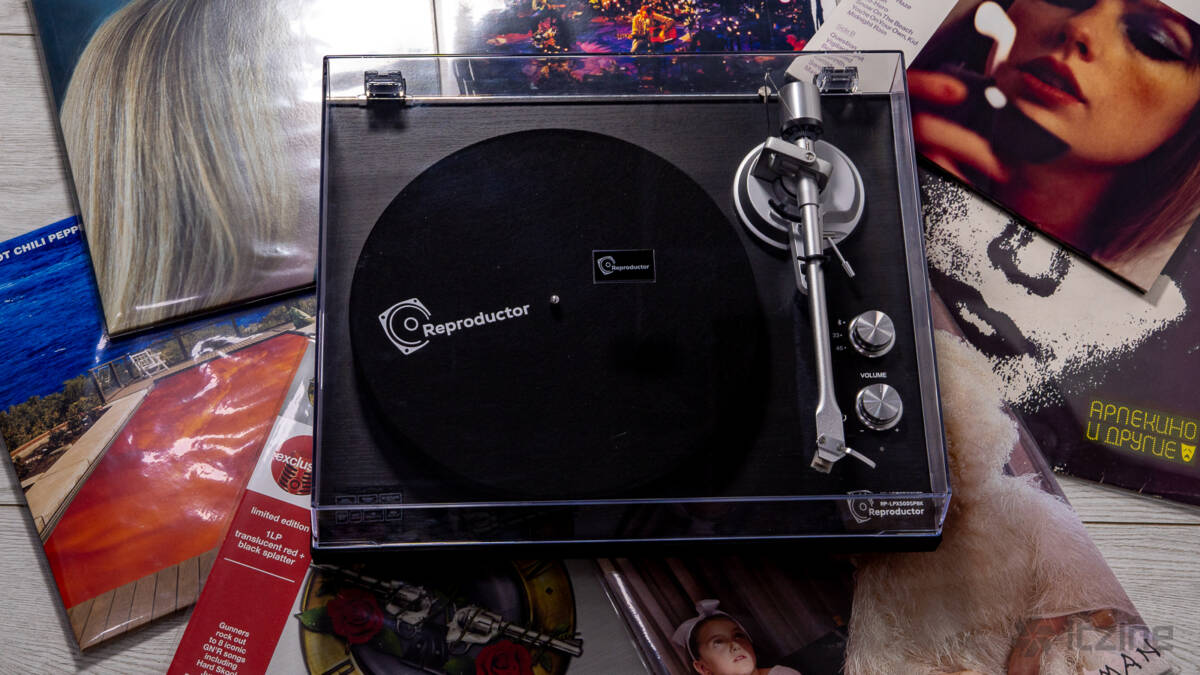 Обзор Reproductor RP-LPX500SPBK: винил для начинающих