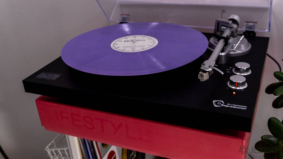 Виниловый проигрыватель Reproductor RP-LPX500SPBK черный purple винил