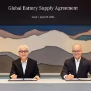 Подпись соглашения о поставках батарей для Mercedes-Benz