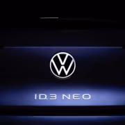 Задняя часть Volkswagen ID.3 Neo эмблема и название
