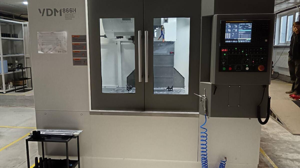 Вертикальный обрабатывающий центр «ВДМ 866H» статья «Октава ДМ» новый завод Тула