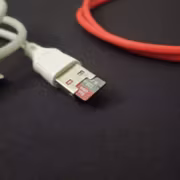 Little Gadgets представила USB-кабель Hacknect за 70 евро