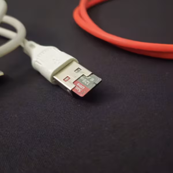 Little Gadgets представила USB-кабель Hacknect за 70 евро