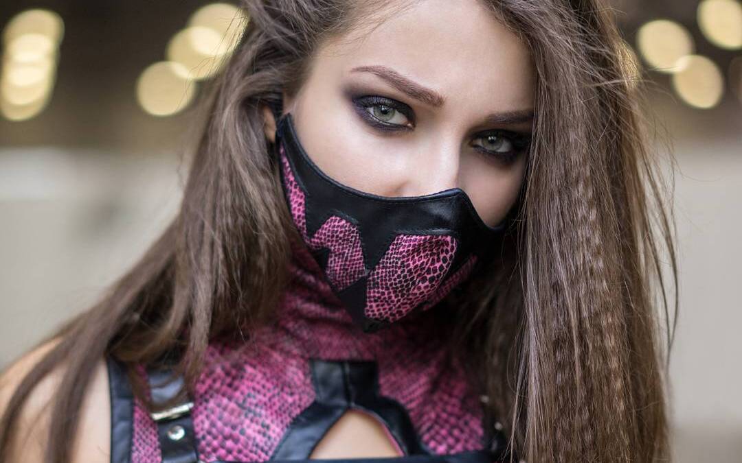 Российская модель показала соблазнительный косплей Милины из Mortal Kombat
