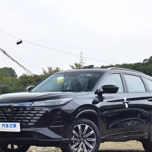 Changan начала продажи гибридного CS75 Plus в Китае