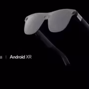 Очки AR Project Aura на черном фоне