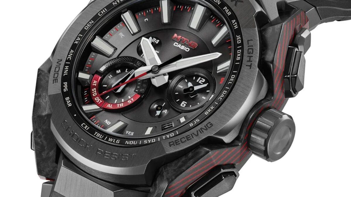 Часы G-Shock MTG-B4000B черные с красными вставками