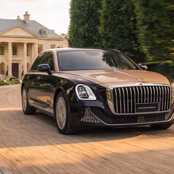 Hongqi Guoya выйдет в России с V6 и V8