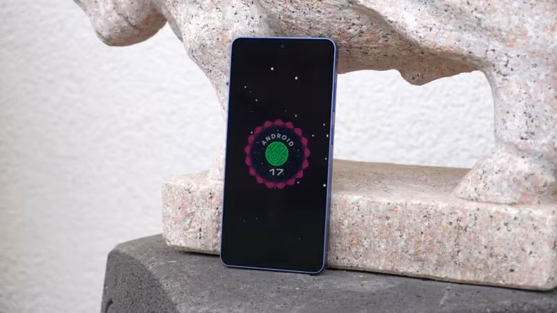 Смартфон Galaxy S26 загружает Android 17