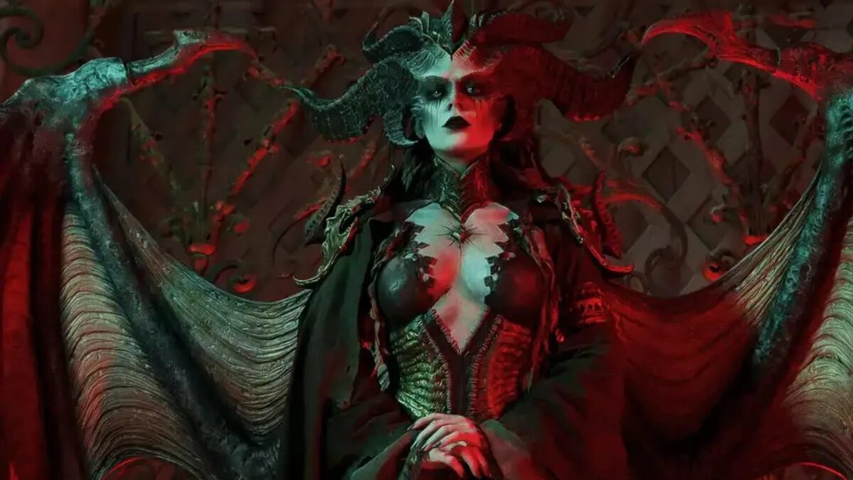 Косплей Лилит из Diablo 4 от Cinderys с рогами и тёмным костюмом