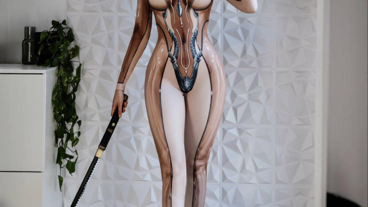 Подборка косплея Евы из Stellar Blade в Skin Suit 18+