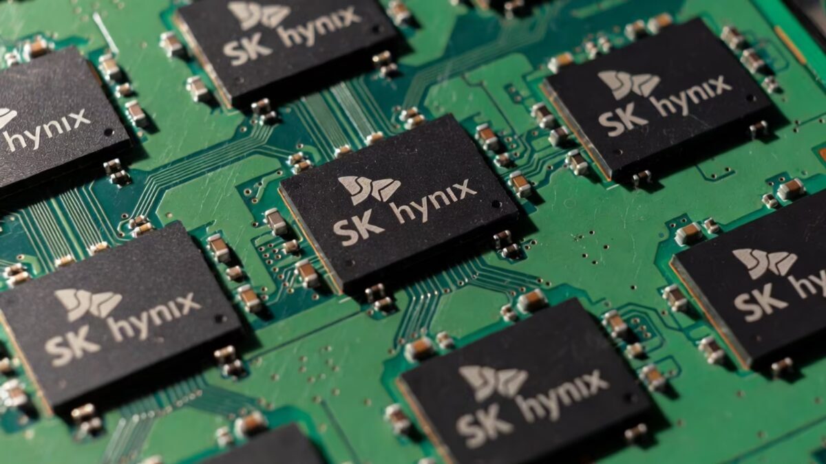 Чипы SK Hynix на печатной плате