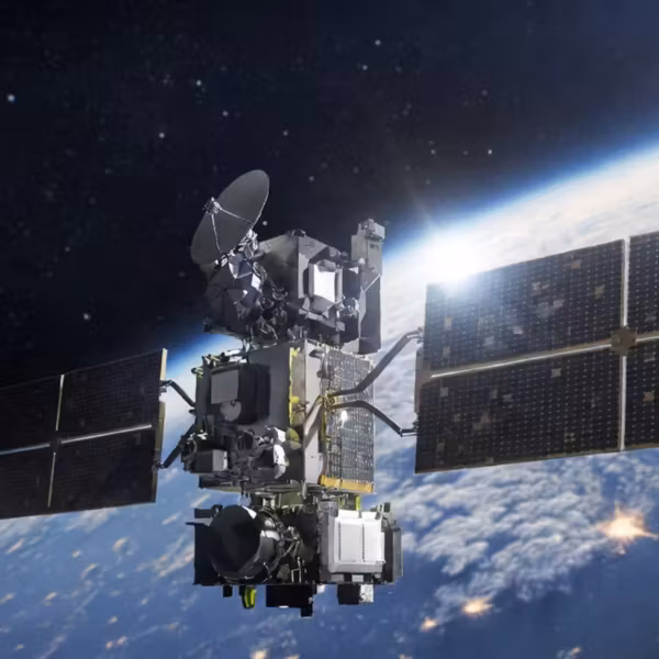 Спутник TJSW-24 тестовая космическая связь в космосе